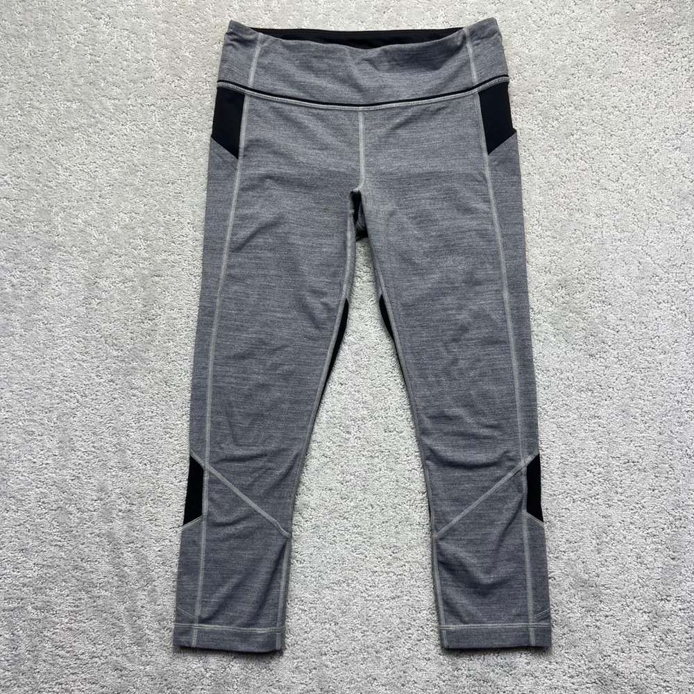 Lululemon Pace Rival Crop Leggings‎ Womens 8 Gray Black Mesh Panels Pockets
